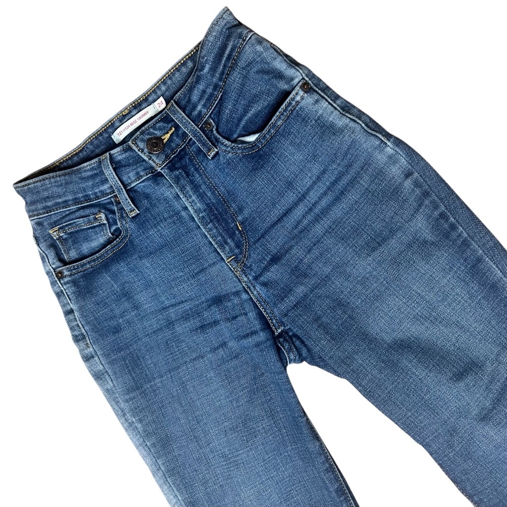 Levi’s Two Toned Skinny Jeans Size 24 - Picture 2 of 5